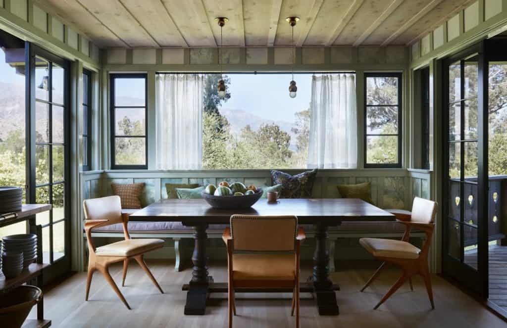 Studio Shamshiri interior design for a Dining-Room