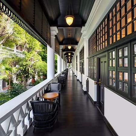 Raffles Hotel_Verandah_corridor